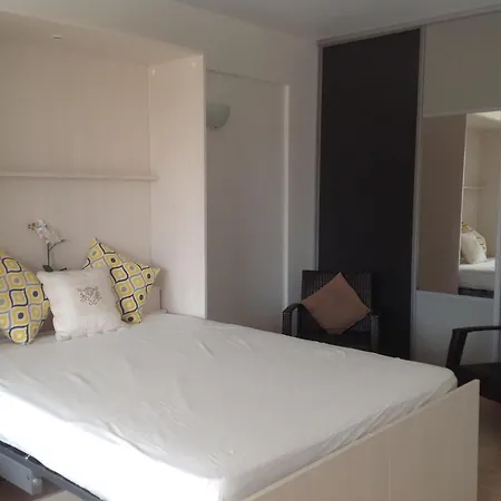 Spacious In The Center Of Terrace Easy Walk To The Croisette And Palais - 1923 Daire Cannes